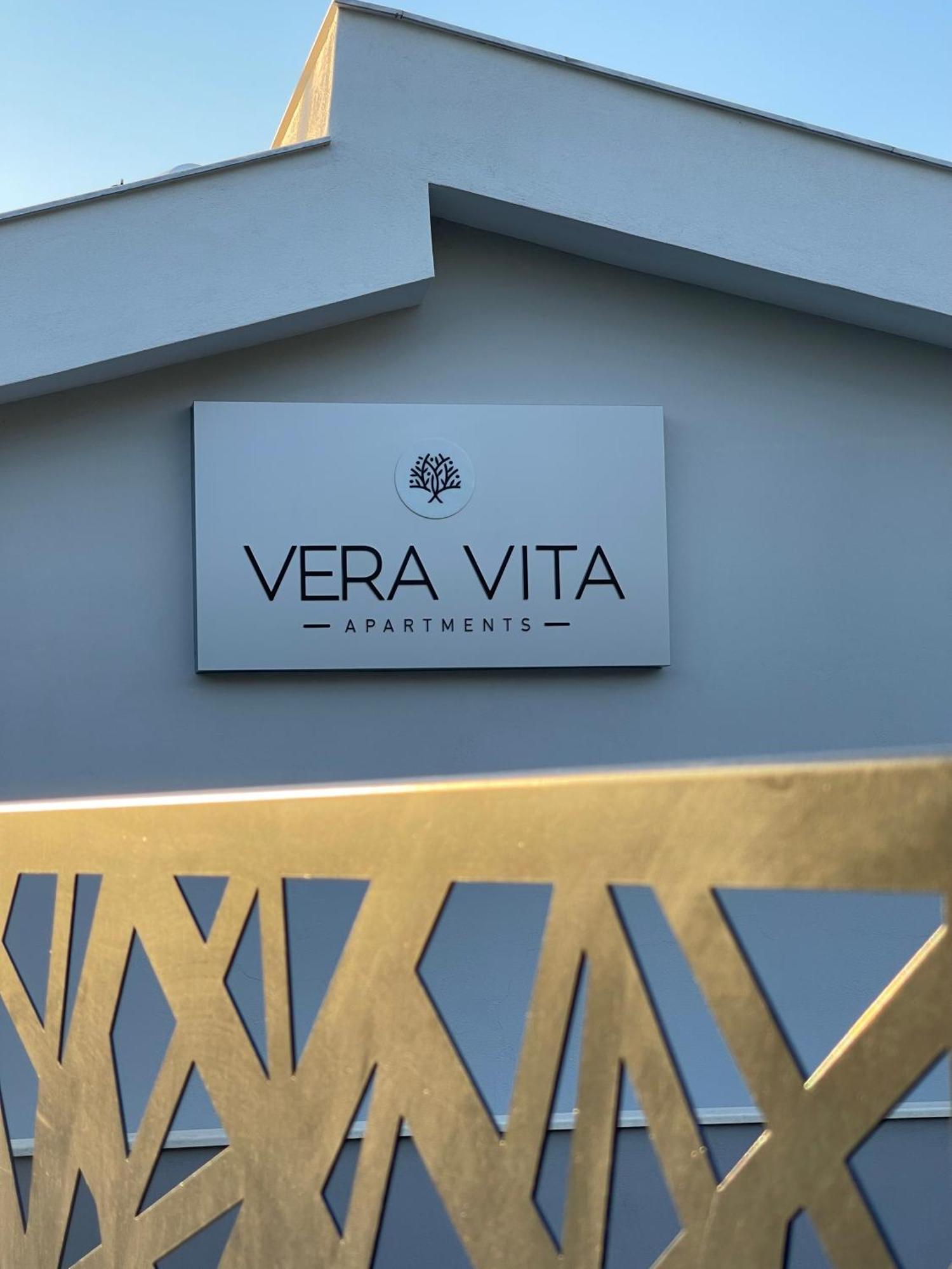 Vera Vita Apartments Skala Rachoni  エクステリア 写真