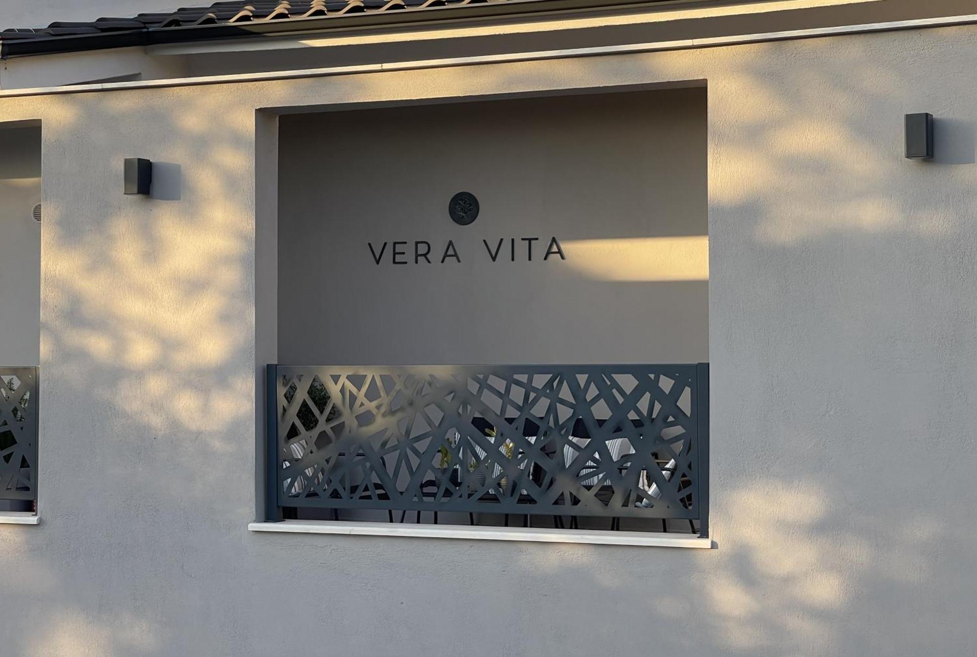 Vera Vita Apartments Skala Rachoni  エクステリア 写真