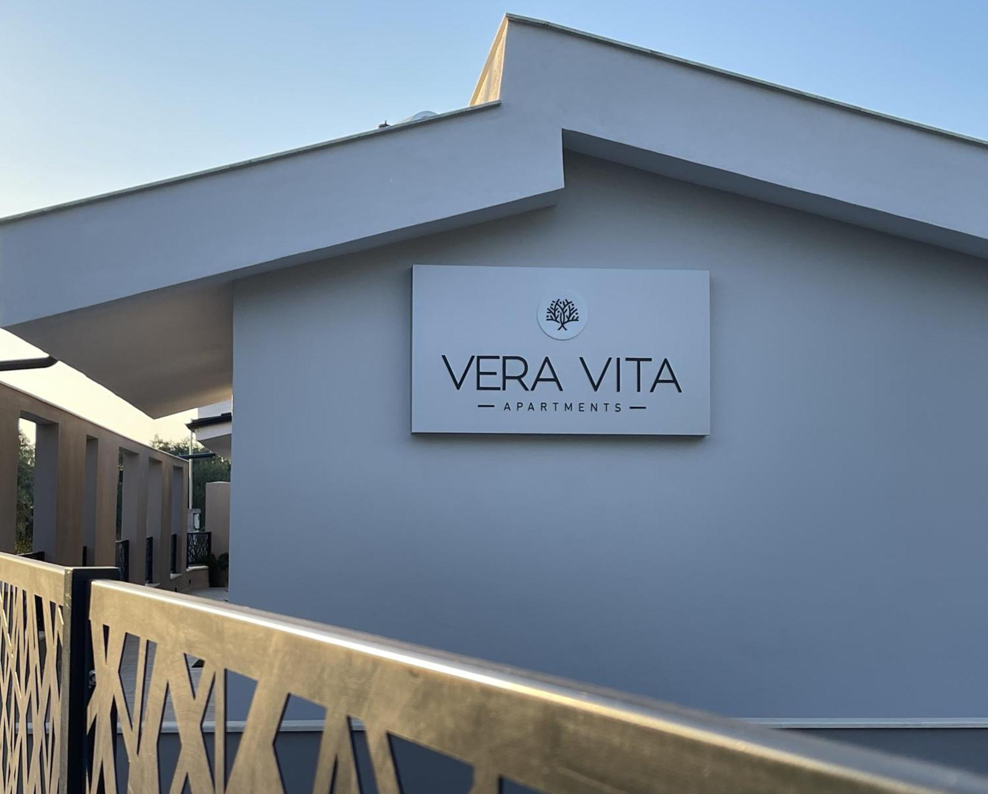 Vera Vita Apartments Skala Rachoni  エクステリア 写真