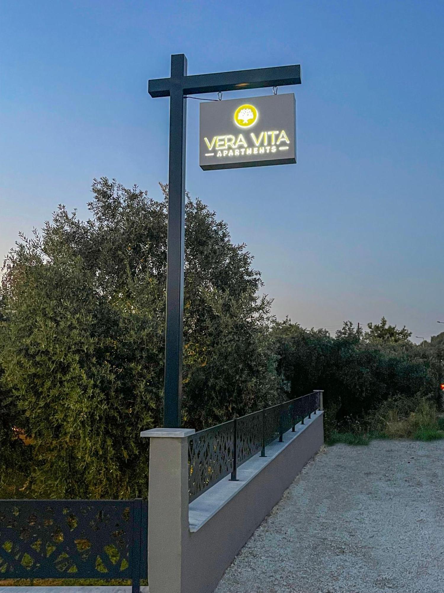 Vera Vita Apartments Skala Rachoni  エクステリア 写真